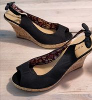 Peeptoes Keilsandalen Gr. 41 schwarz Sommerschuhe Essen - Rellinghausen Vorschau