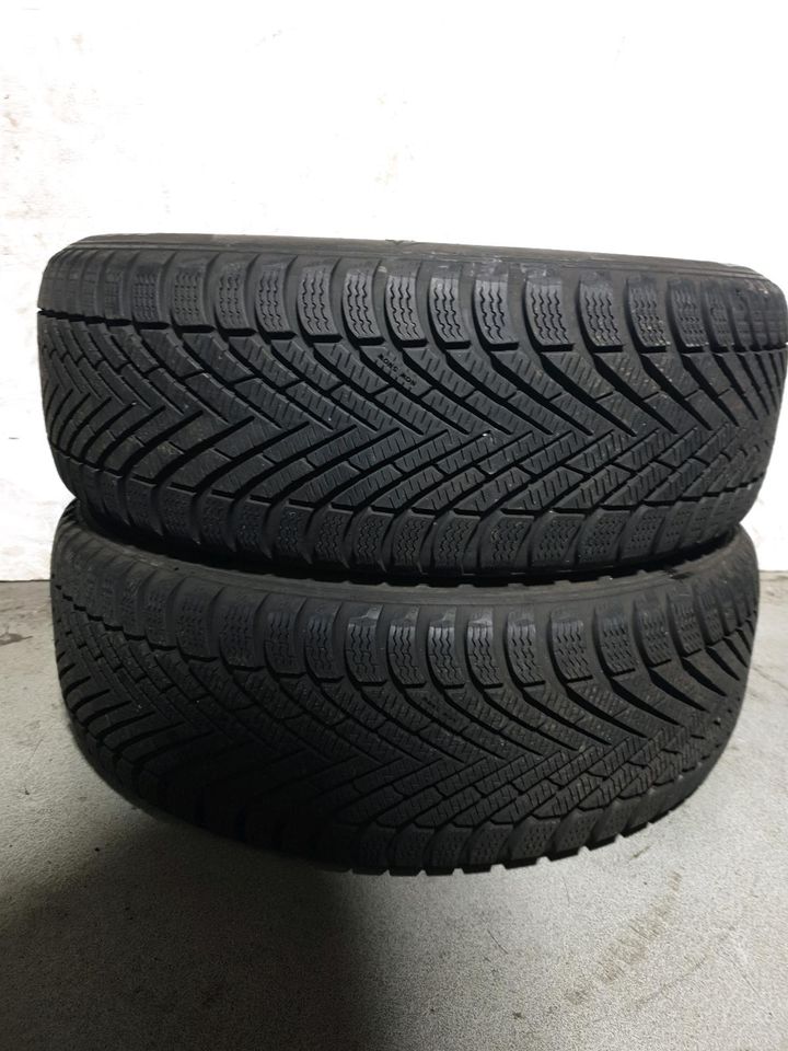 2 WINTERREIFEN PIRELLI 215 55 R17 98T DOT3918 Nr.680 in Wuppertal