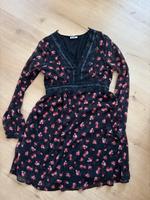 Kleid mit Blumen Hessen - Herborn Vorschau
