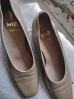 ARA  ELEGANCE SCHUH  Gr.  6,5 Niedersachsen - Lüneburg Vorschau