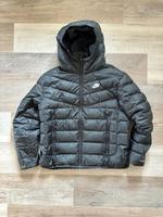 Nike Jacke (Daunen) Thüringen - Erfurt Vorschau
