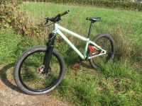 BLK MRK Dirt Bike ( BlackMarket ) 24" Mintgrün / Rot Rheinland-Pfalz - Bad Münster-Ebernburg Vorschau