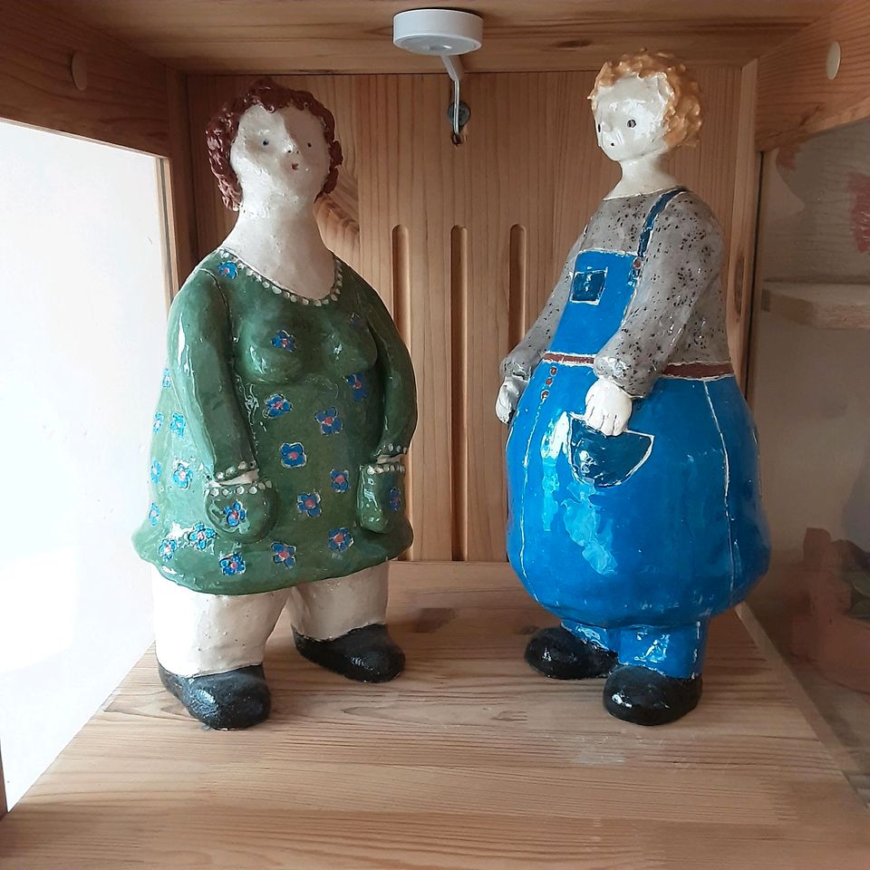 Keramik-Figuren in Meckenheim