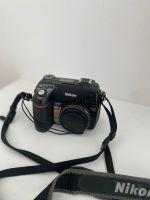Nikon E 8400 - Hochwertige Digitalkamera in Top Zustand! Hamburg - Altona Vorschau