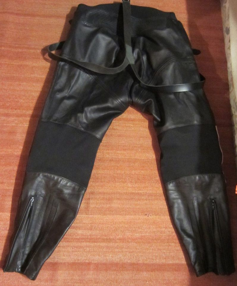 Motorrad Lederhose, echtes Rindleder Größe 4XL/60, schwarz, top in Forchheim