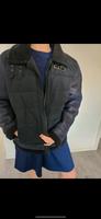 Guess Winterjacke dunkelblau Bomberjacke  Guter Zustand. Bayern - Rednitzhembach Vorschau