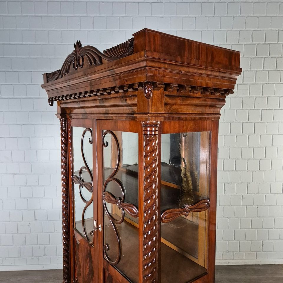 24517 Vitrine Schaukasten Biedermeier 1840 Mahagoni Antik in Nordhorn