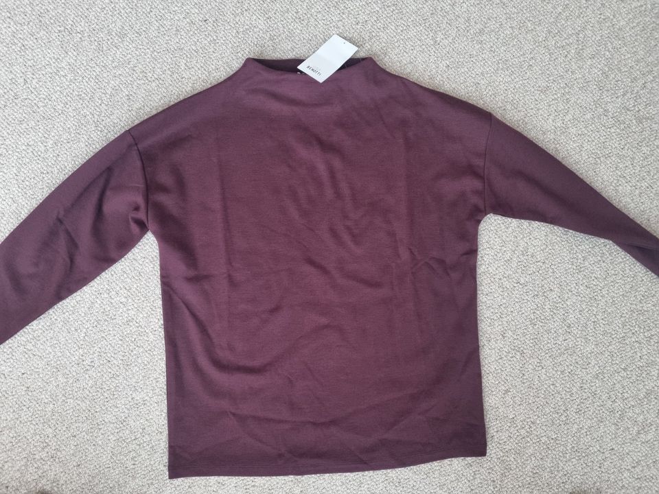 Weinroter Pullover Größe 40/42 in Emsdetten