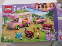 Lego Friends 3184 Wohnmobil mit Anhänger Grill Fahrräder Figuren Hessen - Schauenburg Vorschau