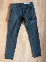 Skinny CARGO ♡ Jeans 42 grau Takko ankle lenght Fransen w Neu Nordrhein-Westfalen - Kleve Vorschau