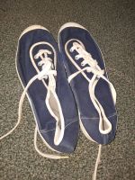 Turnschuhe Sportschuhe Vintage 70er Jahre Stoff Blau Sachsen - Auerbach (Vogtland) Vorschau