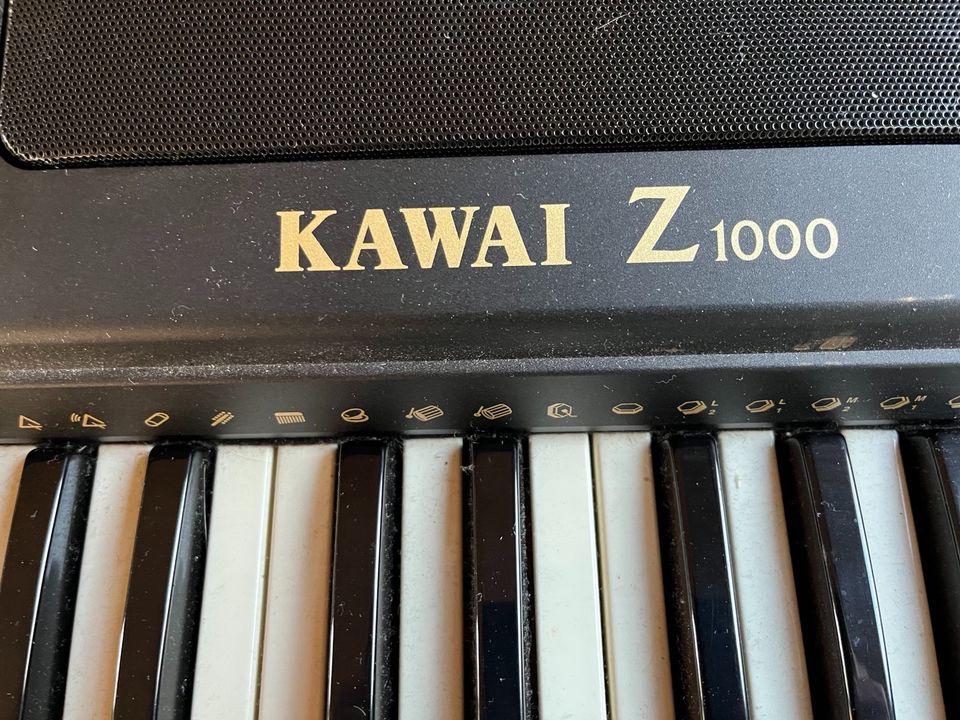 KAWAI Z1000 Keyboard in Bosau