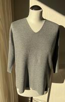 Pulli hell grau / Silber Lurex Viskose Gr. Xs oversized C&A Neu Nordrhein-Westfalen - Moers Vorschau