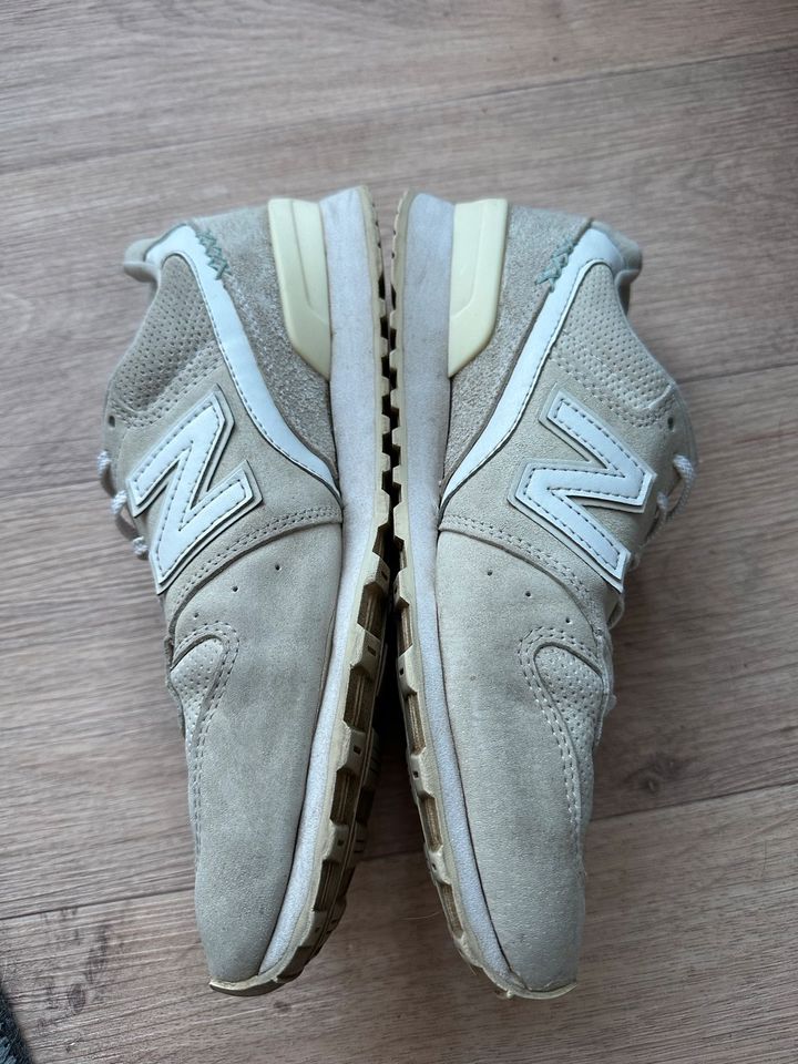 New Balance 996 in Goehren