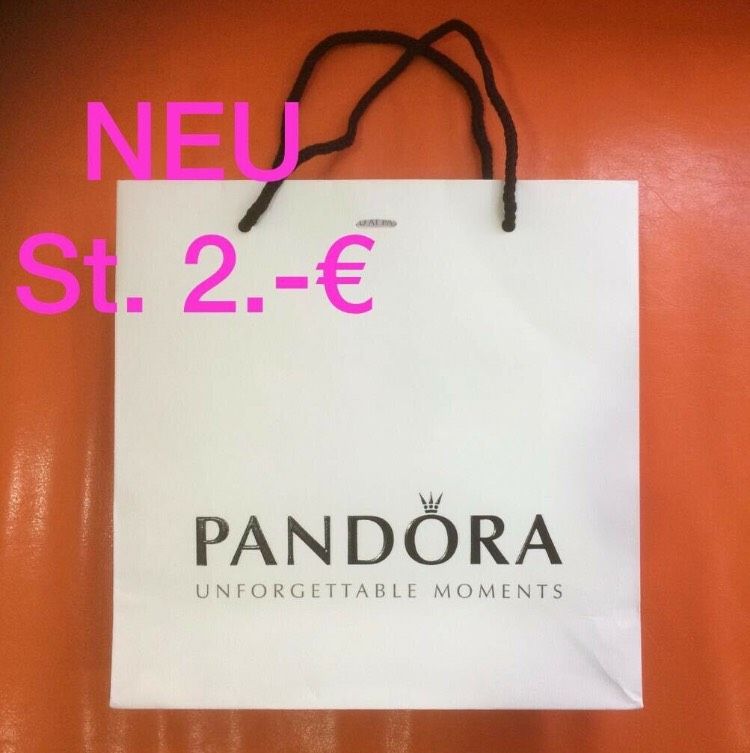 ‼️NUR 25 € ‼️ Stoffbanner Pandora Sammler NEU Deko in Haren (Ems)