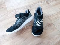 Decathlon Sport-Schuhe, Turnschuhe, Hallenschuhe Gr. 36 Brandenburg - Bernau Vorschau