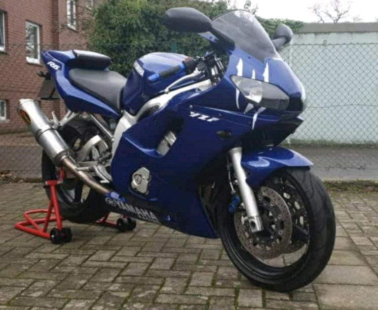 Yamaha yzf r6 in Seelze