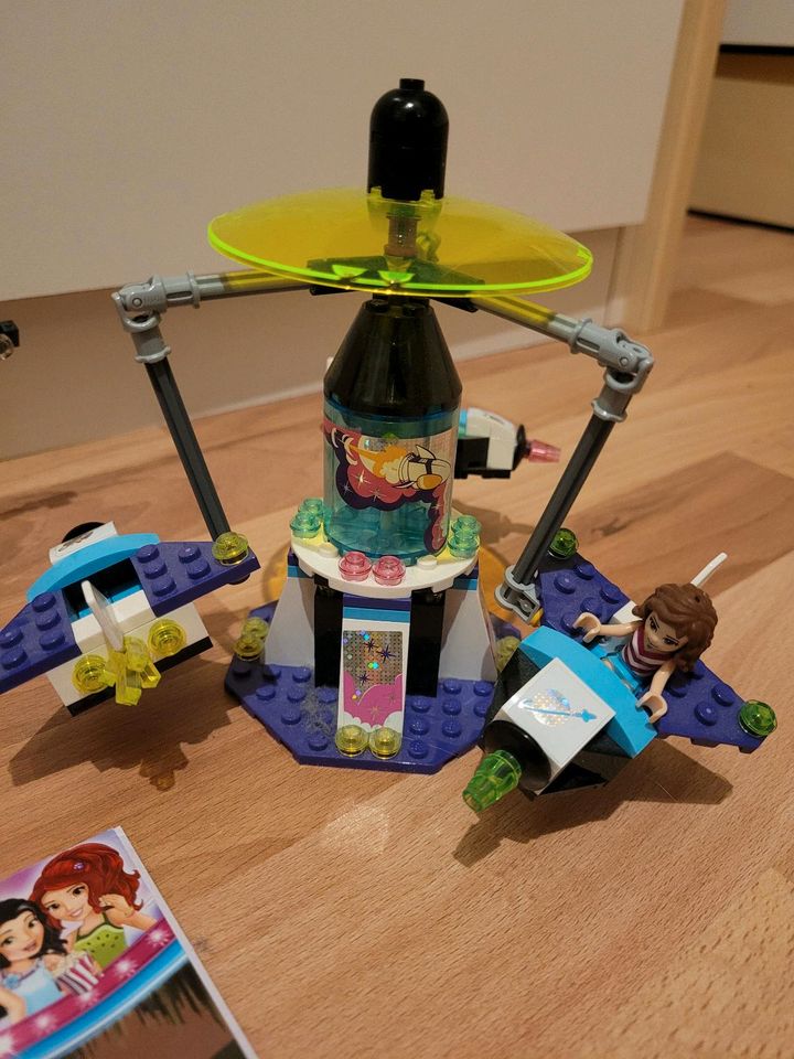 Lego Friends Karussell "Space Ride" Bauset in Bassum