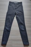 Higwaist Jeans Hose Zara Trafaluc schwarz Gr. 36 Stretch Skinny Niedersachsen - Nordstemmen Vorschau