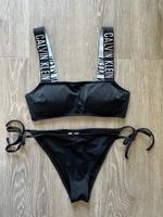 Calvin Klein Bikini Set Bandeau XS / Hose schwarz Größe Neuhausen-Nymphenburg - Neuhausen Vorschau