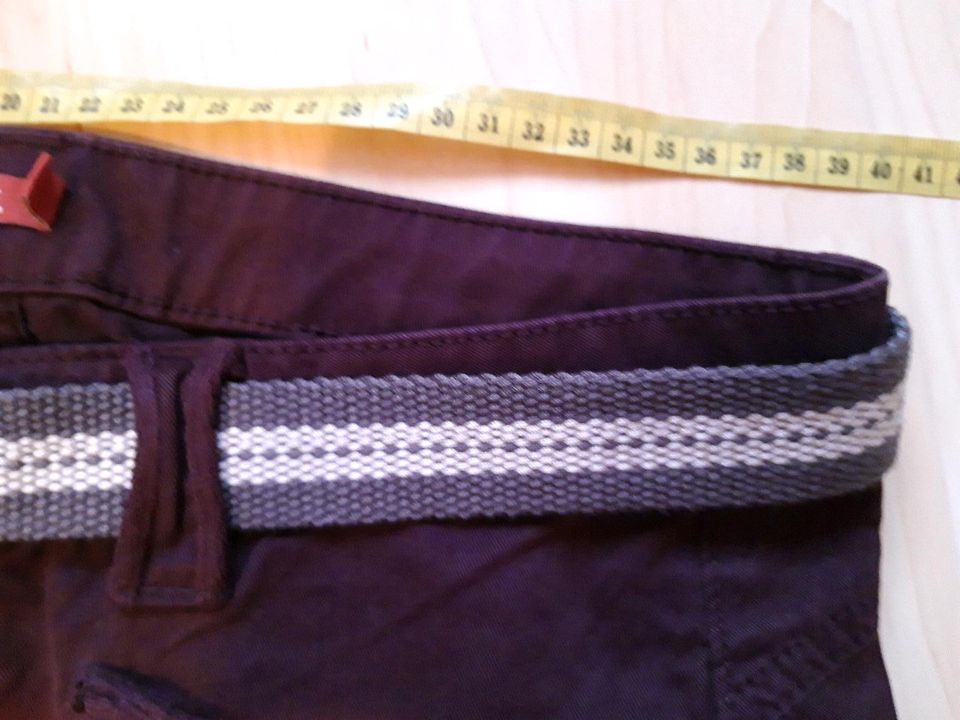 EDC Esprit Cargohose,34/36/long,neu,burgund lila Gürtel Vintage in Meppen