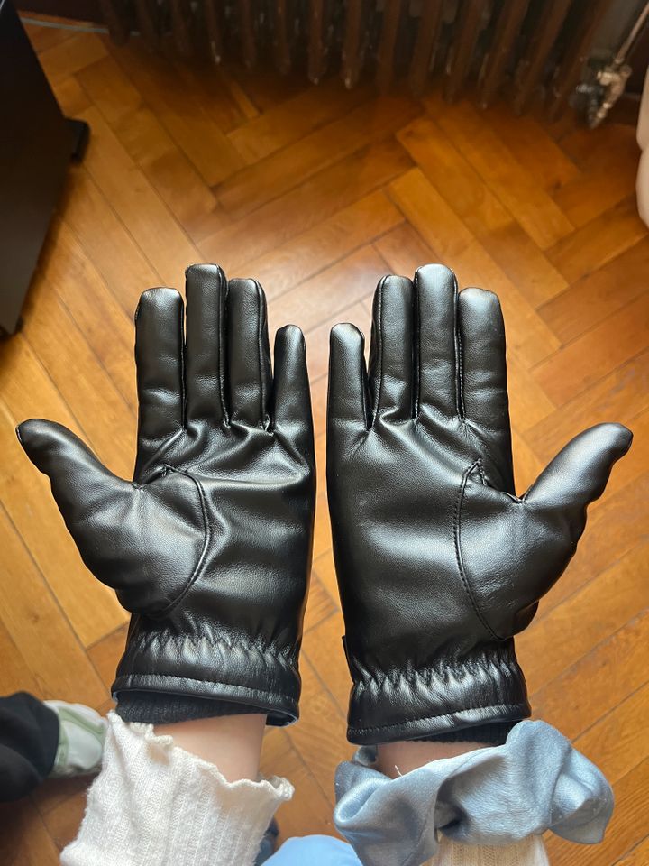 schicke Winter Handschuhe in Leipzig