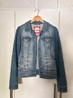 Jeansjacke Esprit Frankfurt am Main - Nordend Vorschau