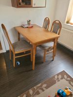 Tisch mit drei Stühle Niedersachsen - Peine Vorschau