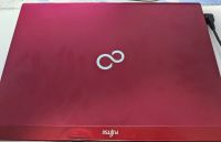 Fujitsu Lifebook UH572 *ROT-SCHWARZ*13,3ZOLL*UMTS-Modem*WLAN* Düsseldorf - Lichtenbroich Vorschau