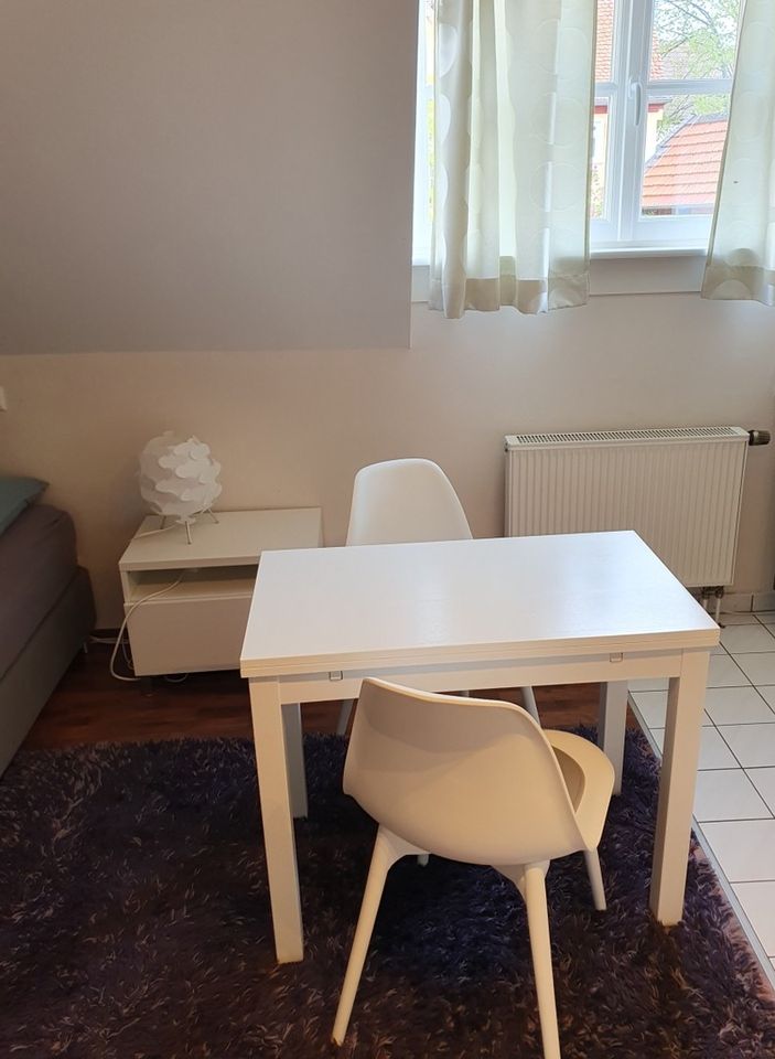 Möbl. Apartment in WI-Nordenstadt inkl. Wäscheservice - (ideal für Pendler) in Wiesbaden