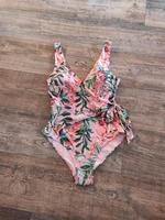 *H&M* Shape Badeanzug "38/40" rose Blumen Brandenburg - Hoppegarten Vorschau