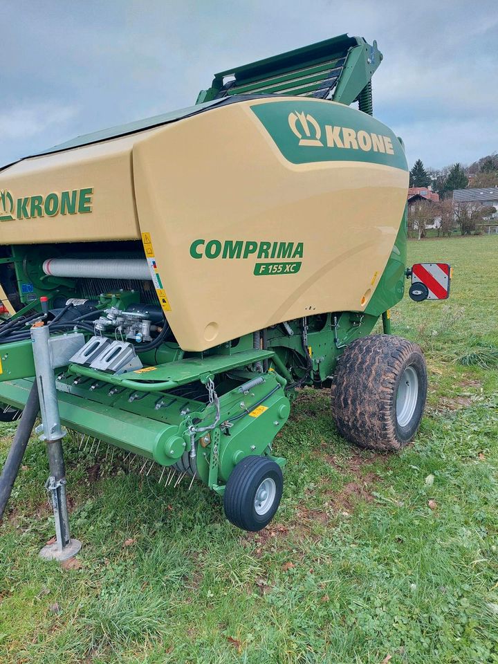 Krone Presse Comprima F155XC in Edertal