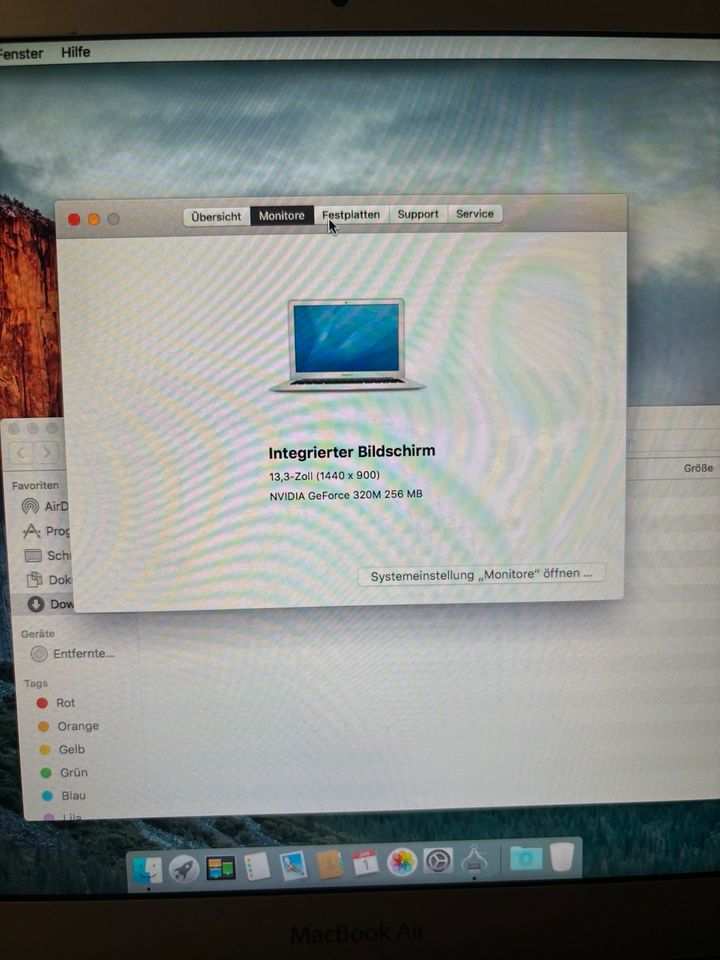 MacBook Air (13 Zoll, Ende 2010) | 120 GB Speicher | 2 GB RAM in Coburg