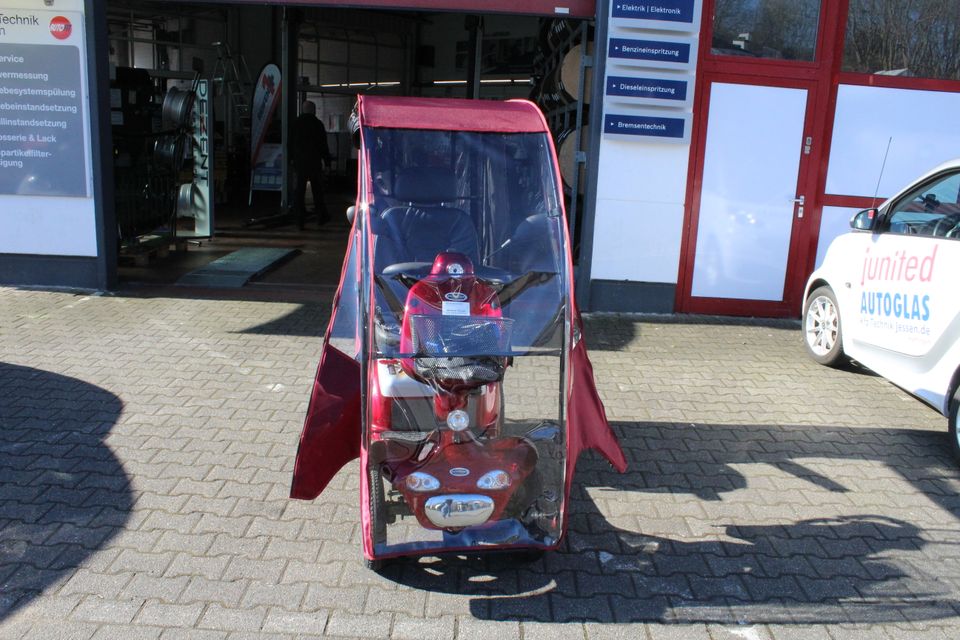 Seniomobil Mailand 15 LUX in Rot mit Verdeck 15 km/h in Hattingen