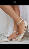 Brautschuhe / Ballerinas flach Ivory Gr. 39 mit Glitzersteinen Brandenburg - Bernau Vorschau
