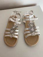 Süße weiße Mädchen Sandalen Größe 22 neuwertig Niedersachsen - Melle Vorschau