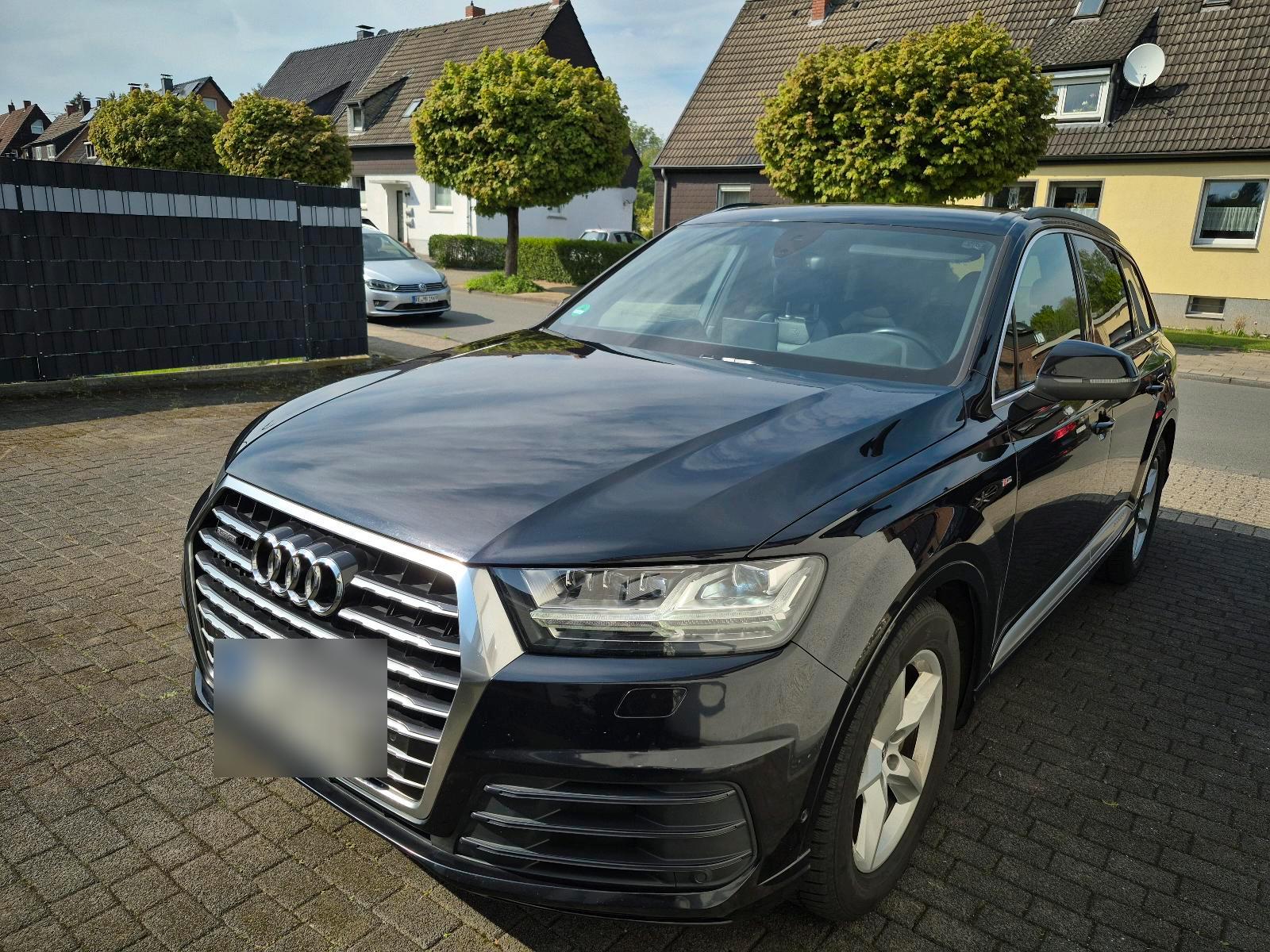 Abbildung des Autos Audi Q7 2015 Unfallfrei …