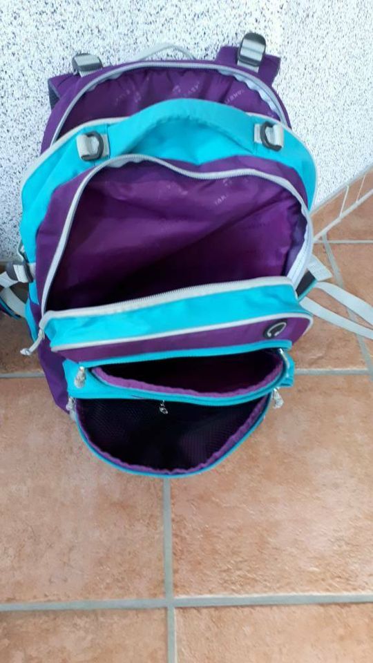 Schulrucksack mit Sporttasche von Take it Easy in Preußisch Oldendorf