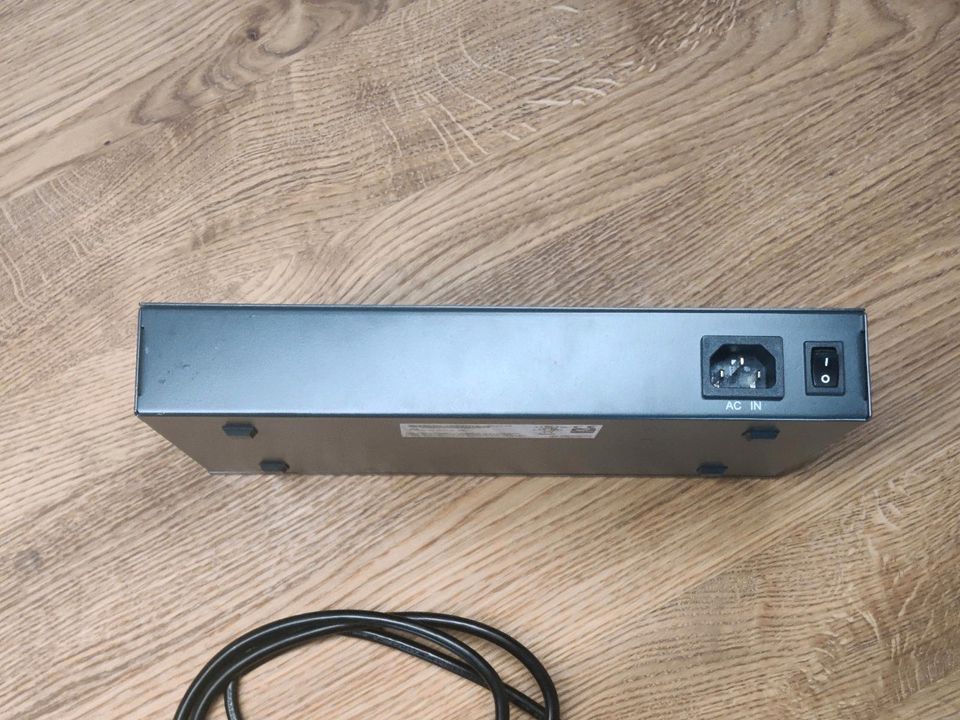 16 Port Gigabit Switch Trendnet TEG-S16Dg GreenLine in Kassel