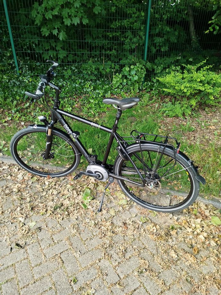 E-Bike Trekking ROSE Xtra-Watt 3 / 21'' Zoll Herrenrad in Gelsenkirchen
