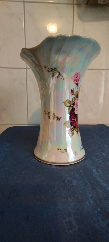 Vase 60 er HWL 1926 Handvergoldet  Porzellan Bavaria Rose in in Annaberg-Buchholz