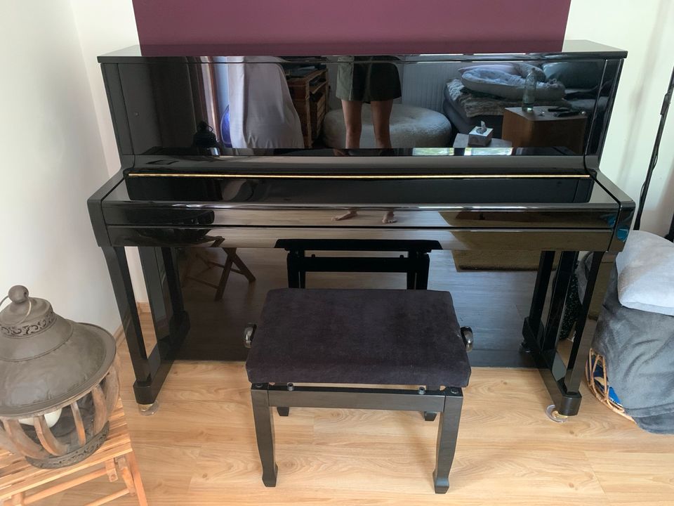 Kawai K200 Klavier in Nittendorf 