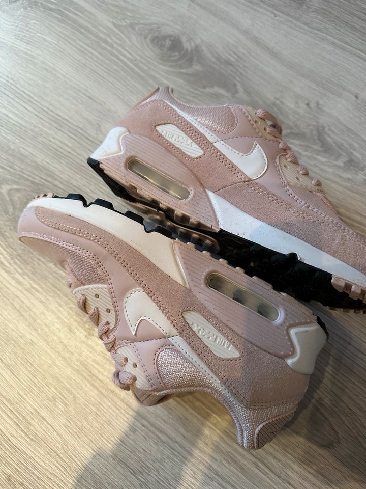 Nike Air Max 90 - Farbe Barely Rose - Größe 38,5 in Hessisch Lichtenau