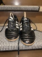 Adidas Questra Hallenschuhe Schwarz/Gold Baden-Württemberg - Backnang Vorschau