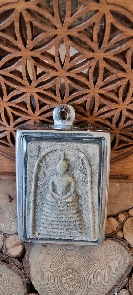 Schutz-Amulett Buddha Phra Somdej LP Khamdee in Hanau