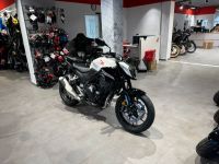 Honda CB500 Hornet 2024 Himalayas White *sofort* Bayern - Essenbach Vorschau