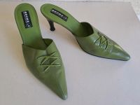 Elegante offene Pumps Gr.40 Pfennigabsatz von Bronx kaum getragen Baden-Württemberg - Inzigkofen Vorschau