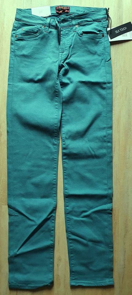 Jeans '7 for all mankind' Roxanne silk touch mint Gr.27 NEU in Göttingen