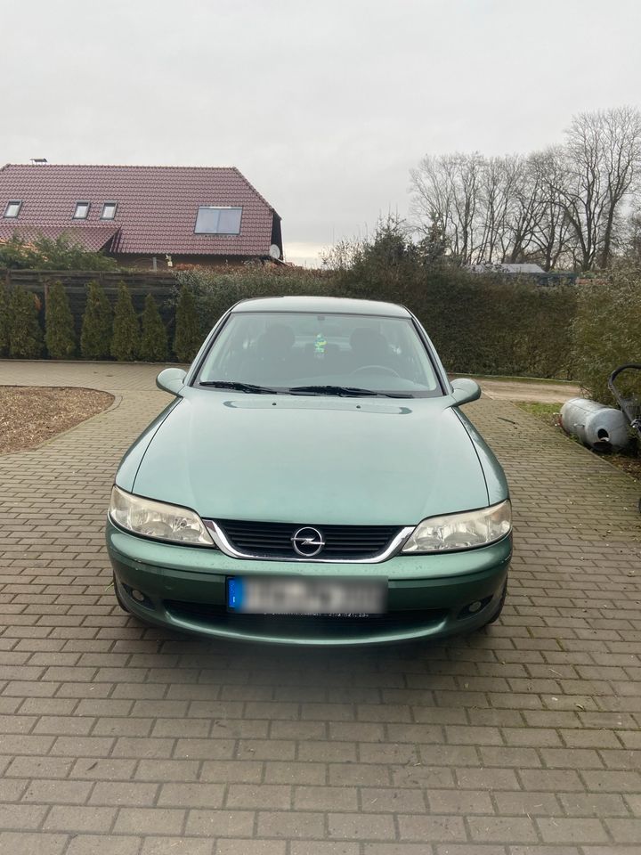 Opel Vectra | TÜV Neu in Wriezen