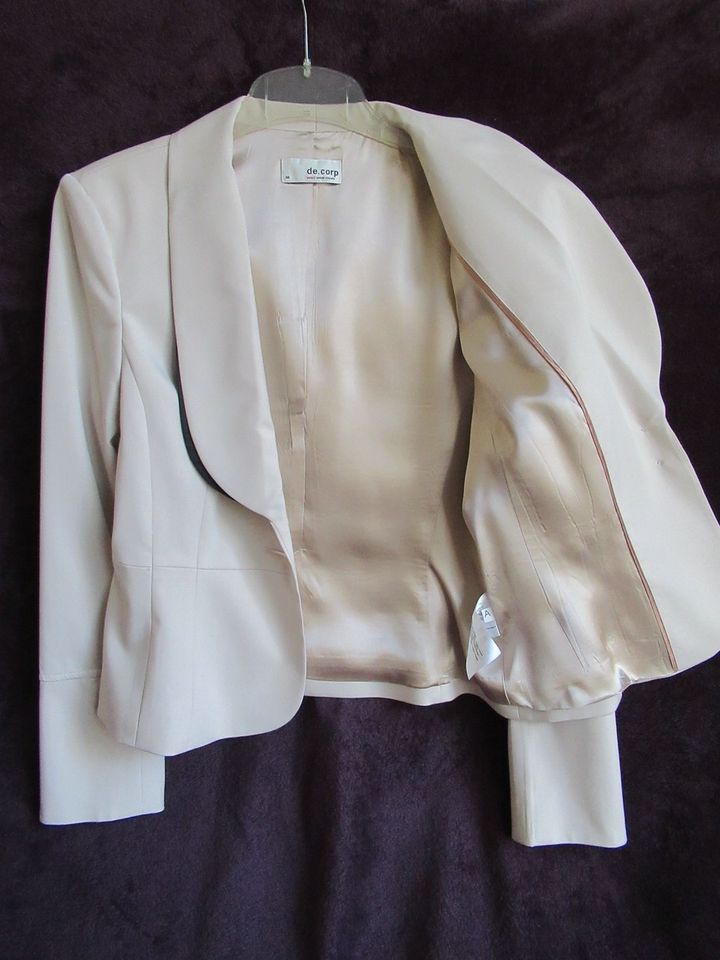 Original Esprit de.corp eleganter/festlicher Blazer creme Gr.38 in Kamp-Lintfort